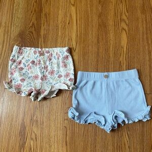 Set of 2 babygirl ruffled summer shorts